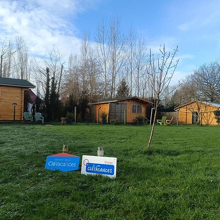 Gite Les Chalets Du Fliers Verton Meubles De Tourisme Classes 2 Etoiles Berck Exterior foto