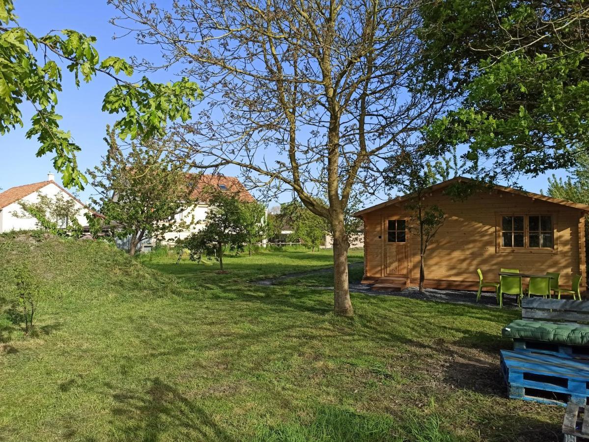 Gite Les Chalets Du Fliers Verton Meubles De Tourisme Classes 2 Etoiles Berck Exterior foto