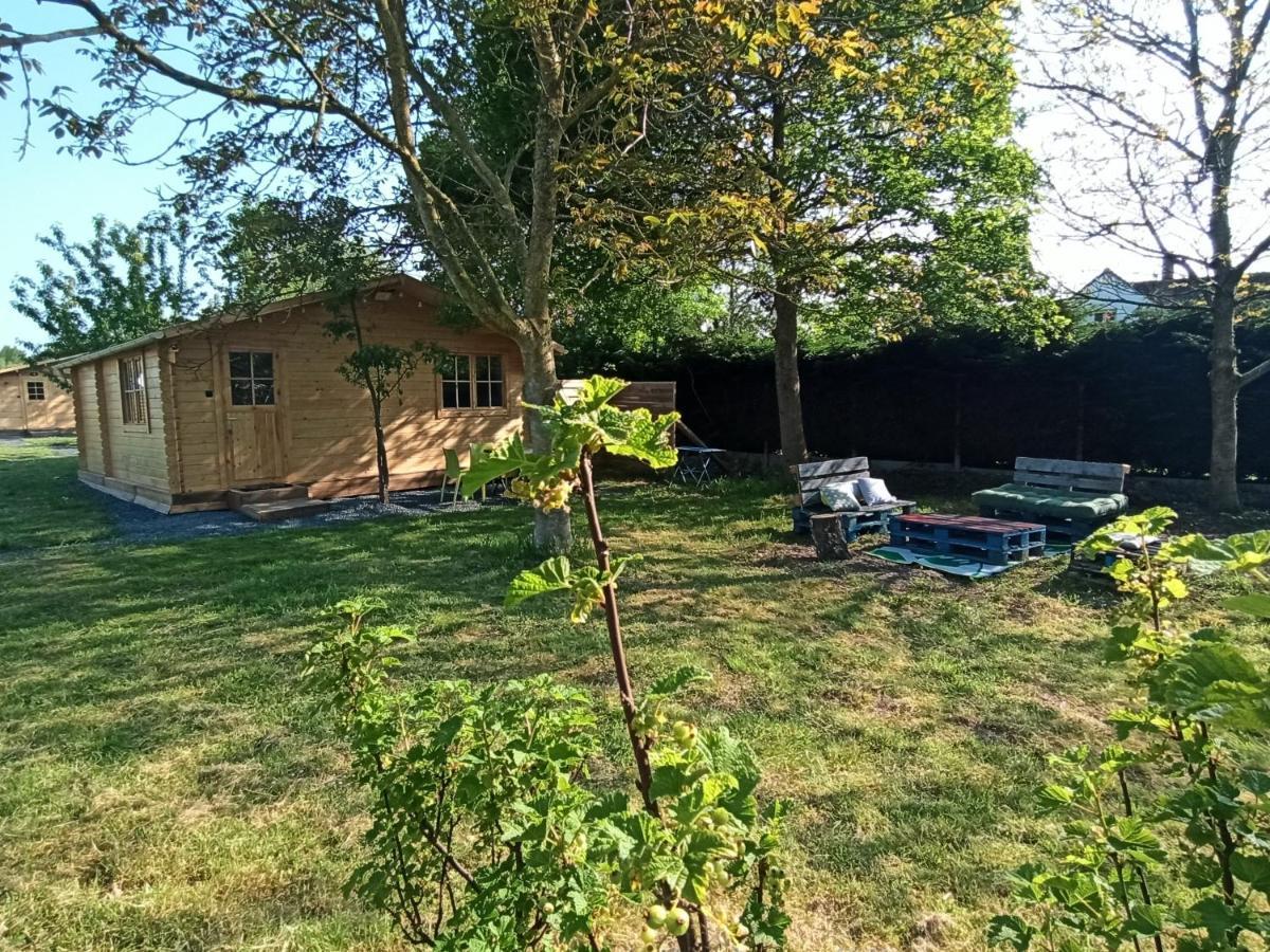 Gite Les Chalets Du Fliers Verton Meubles De Tourisme Classes 2 Etoiles Berck Exterior foto