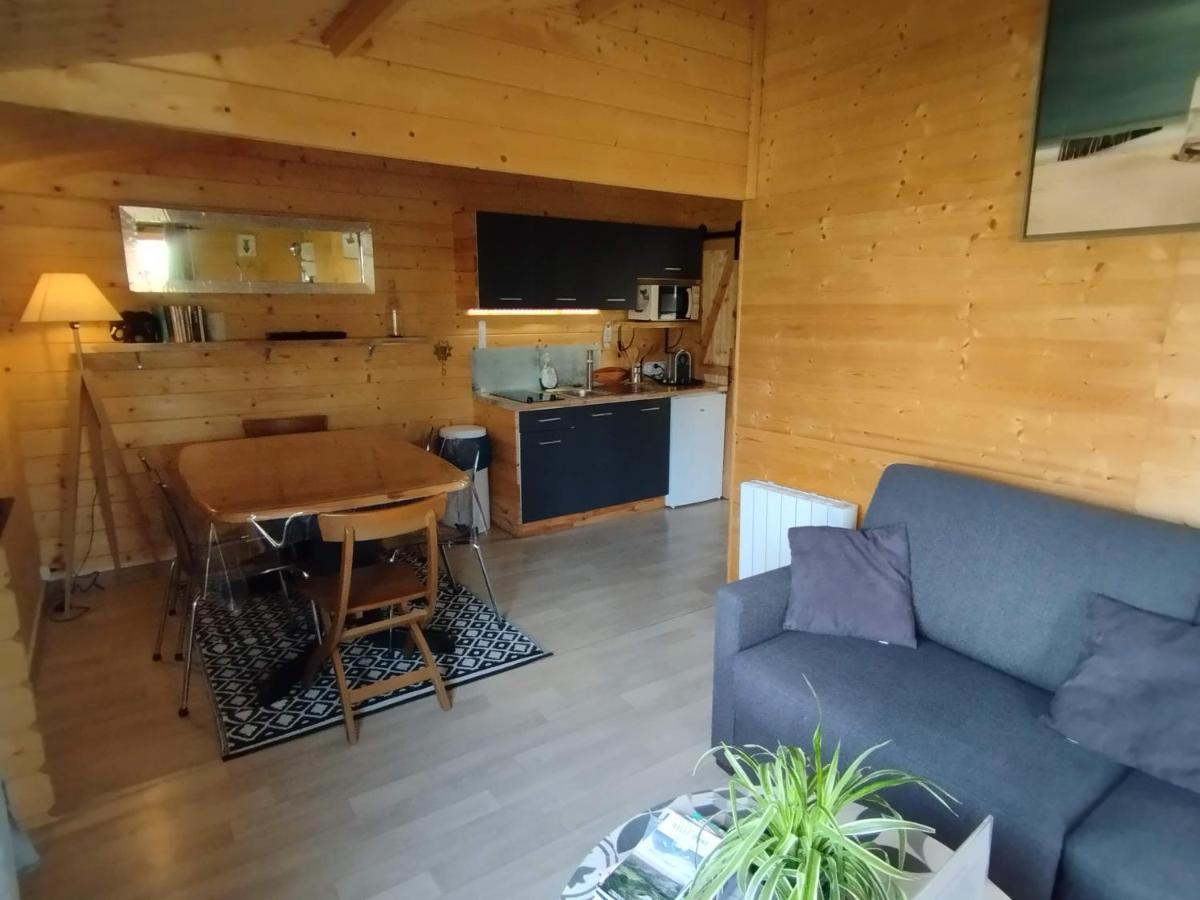 Gite Les Chalets Du Fliers Verton Meubles De Tourisme Classes 2 Etoiles Berck Exterior foto