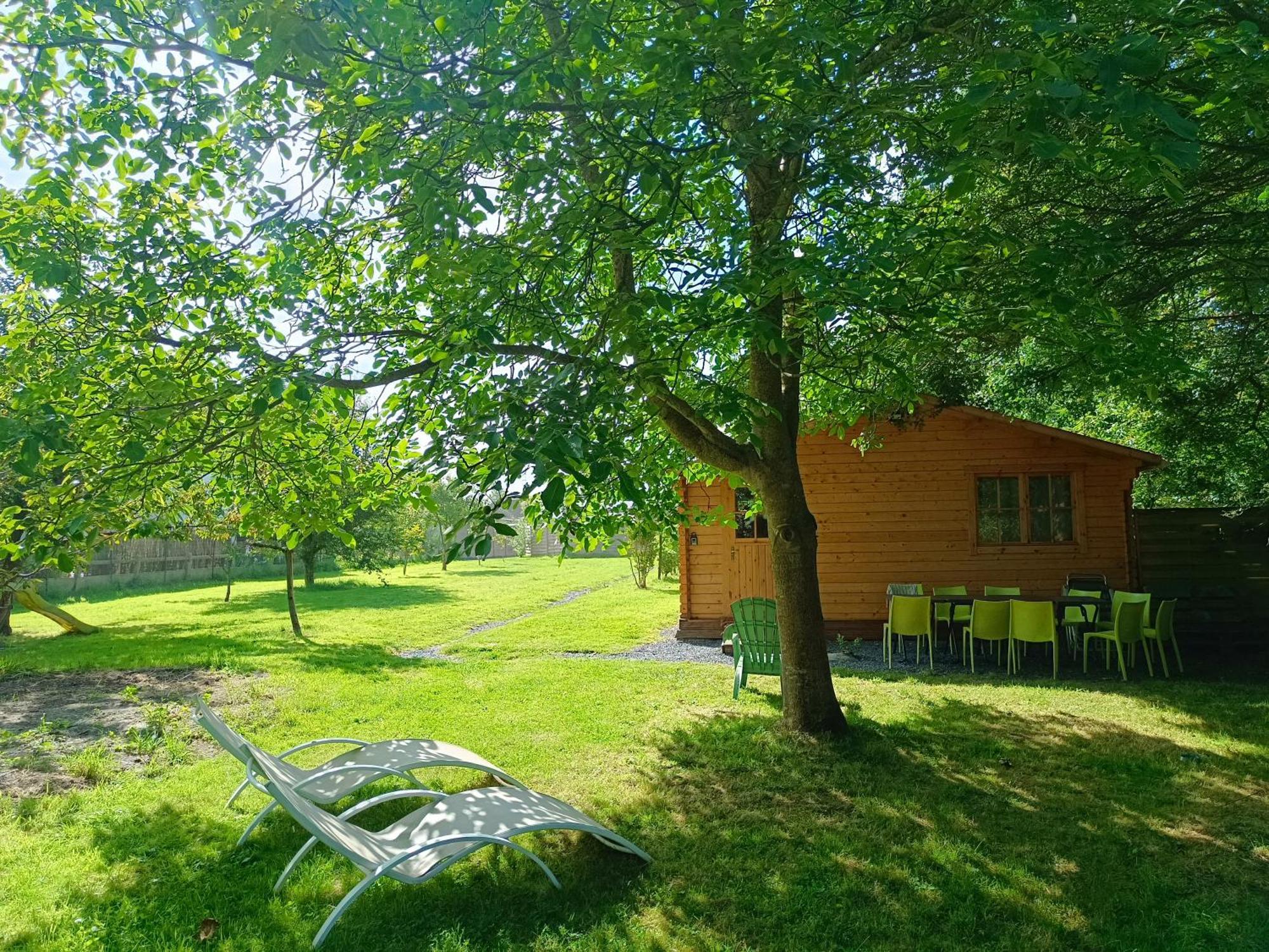 Gite Les Chalets Du Fliers Verton Meubles De Tourisme Classes 2 Etoiles Berck Exterior foto